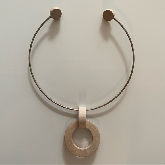 Choker - Picture 1 of 4